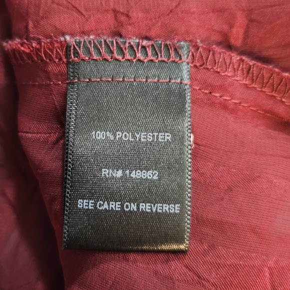 Torrid Womens Faux Wrap Top Plus 2 Maroon Elastic Waist Sheer Elegance Ethereal - Picture 8 of 8